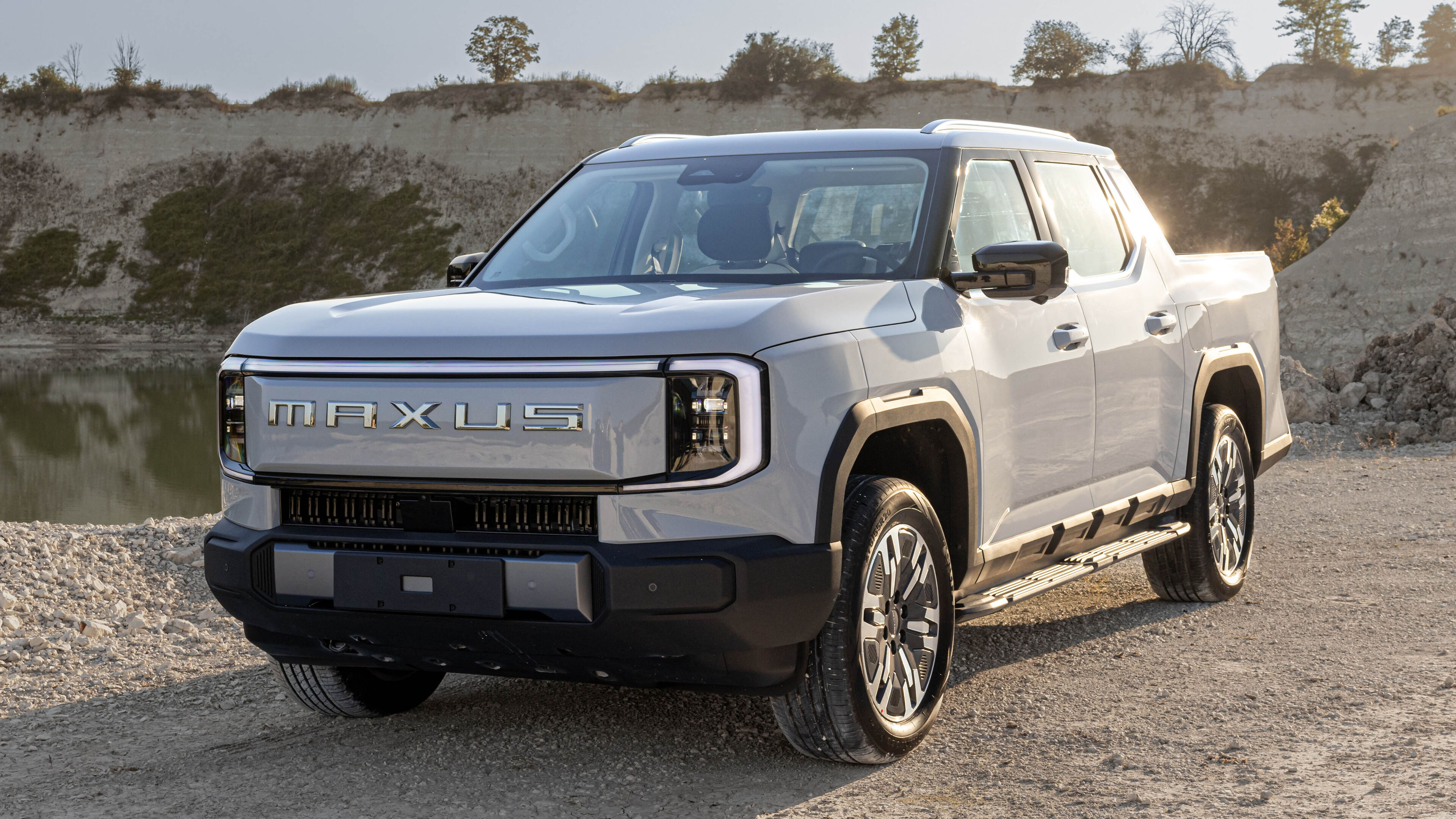 The Maxus eTerron 9 is Europe s first all electric AWD pick up Top Gear